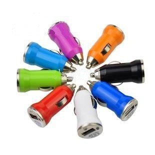 ADAPTADOR PARA CARRO USB COLORES (6697258877136)